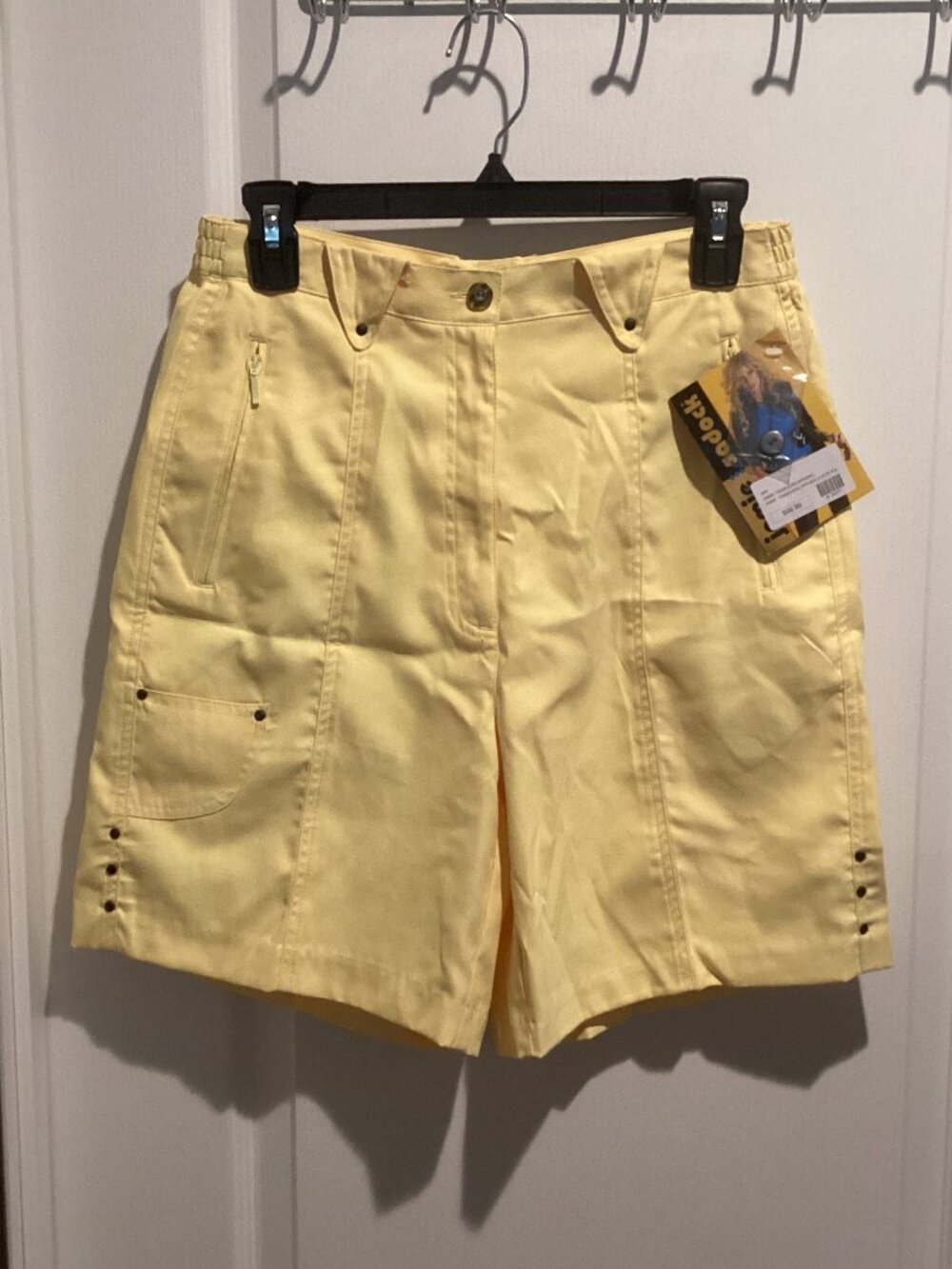 NWT Women's Jamie Sadock Yellow Shorts - Size 8
